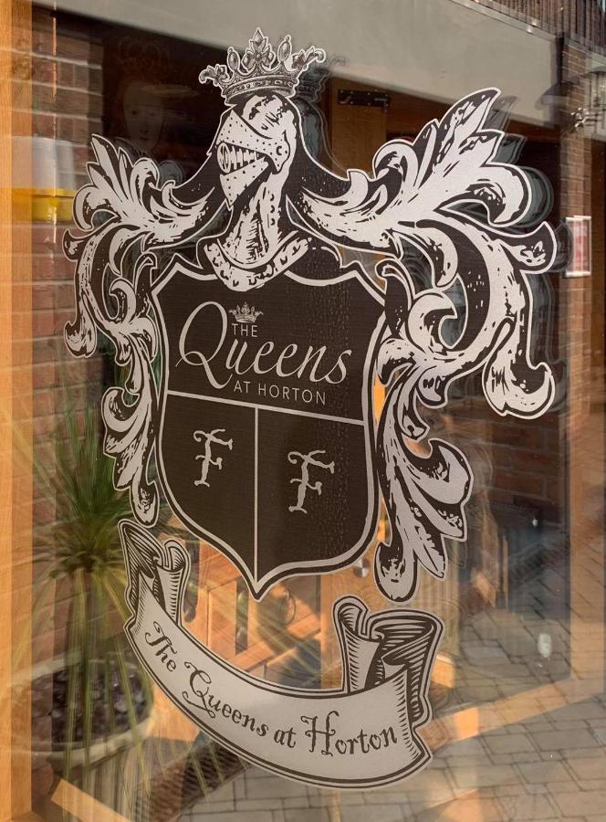 The Queens At Horton Telford Exterior photo